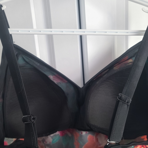 Additionelle Plus Hibiscus Floral Tankini Top - Picture 5 of 5